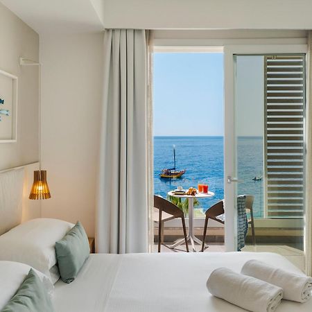 Albatros Beach Hotel 레토이아니 외부 사진