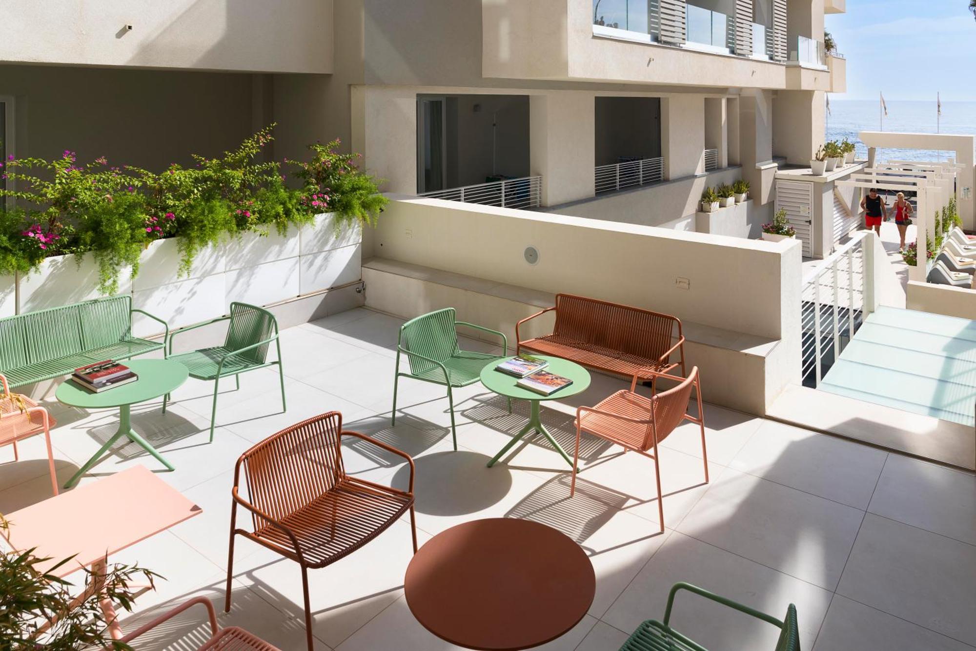 Albatros Beach Hotel 레토이아니 외부 사진