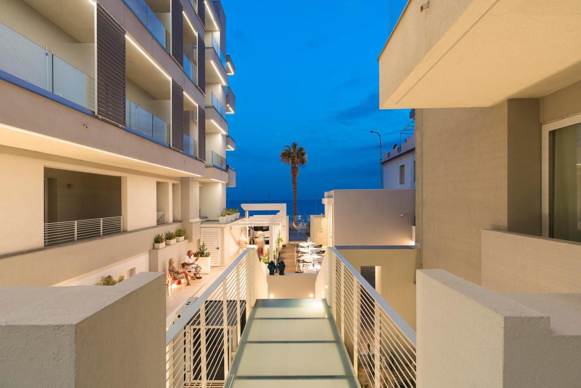 Albatros Beach Hotel 레토이아니 외부 사진